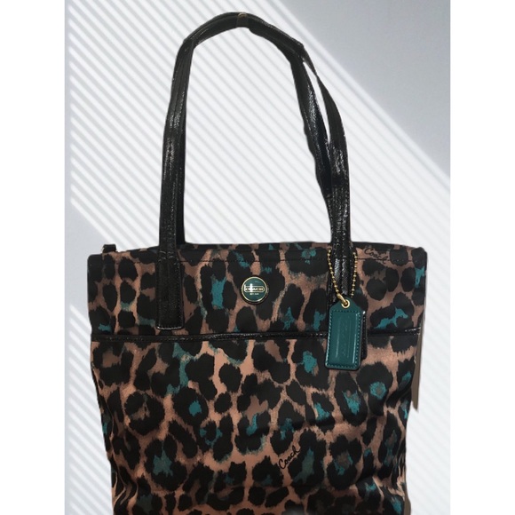 Coach H1394-F25282 Game Ocerot Print Tote Multi-Color JADE Leopard Print - Picture 2 of 13
